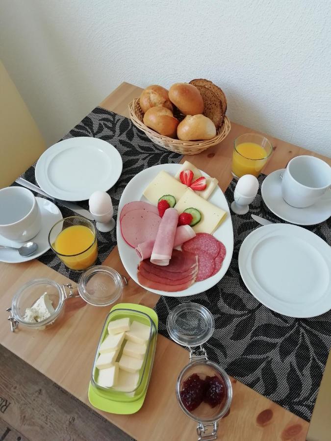 Schweppenhausen Ferienwohnung Landquartier מראה חיצוני תמונה